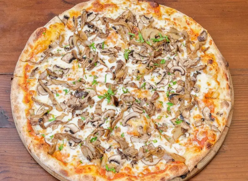 Kalamarlı Pizza (Büyük Boy)