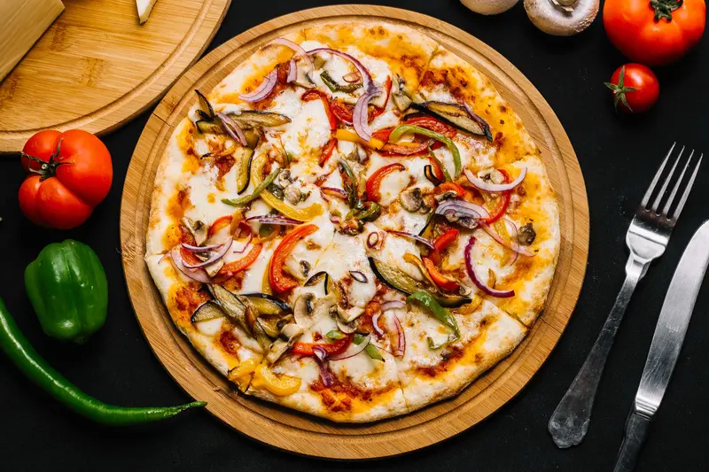 Vejetaryen Pizza (Büyük Boy)